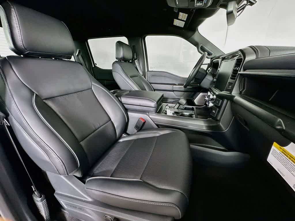 Ford F-150 LARIAT 2026