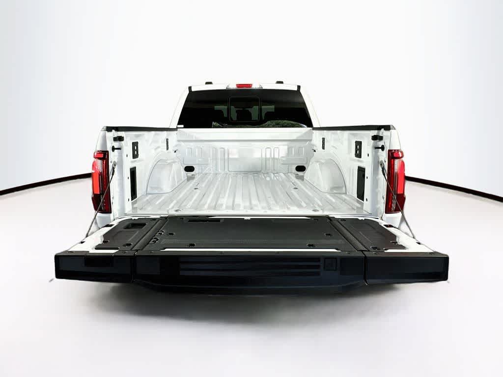 Ford F-150 LARIAT 2026