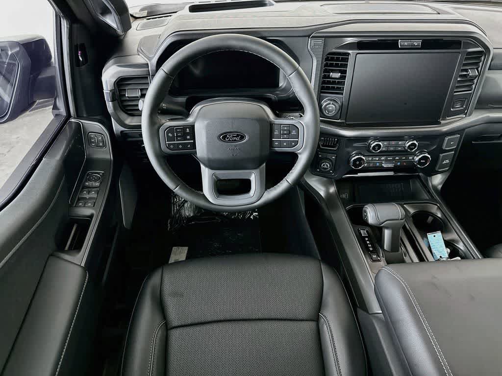 Ford F-150 LARIAT 2026