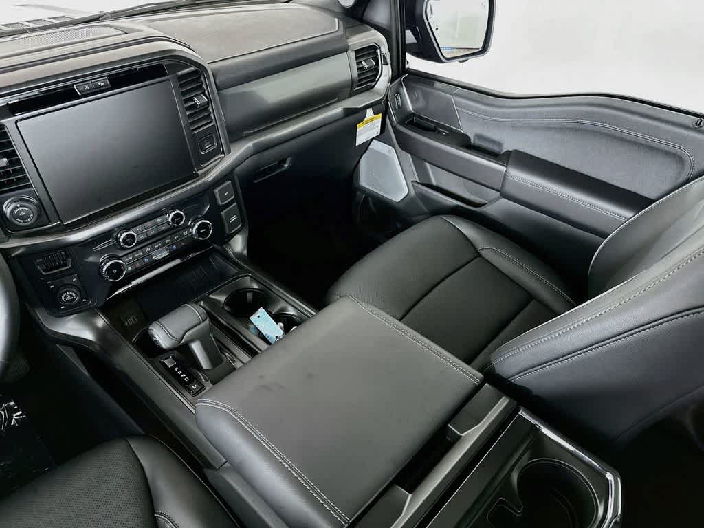 Ford F-150 LARIAT 2026