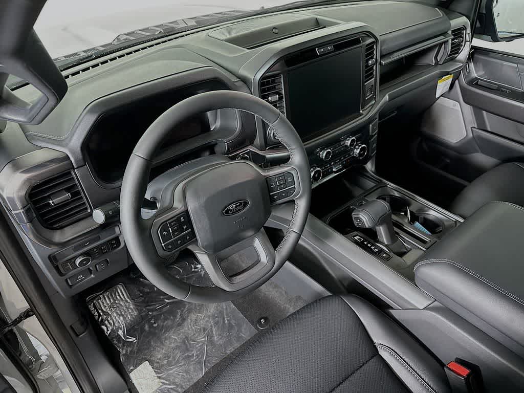 Ford F-150 LARIAT 2026