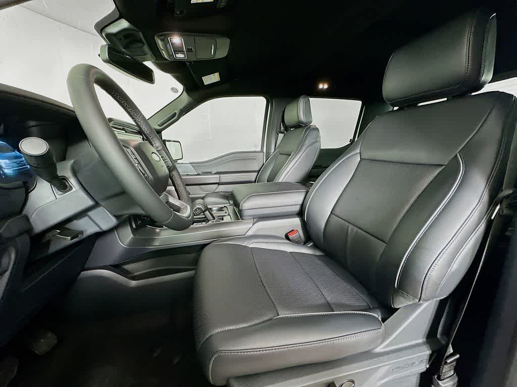 Ford F-150 LARIAT 2026