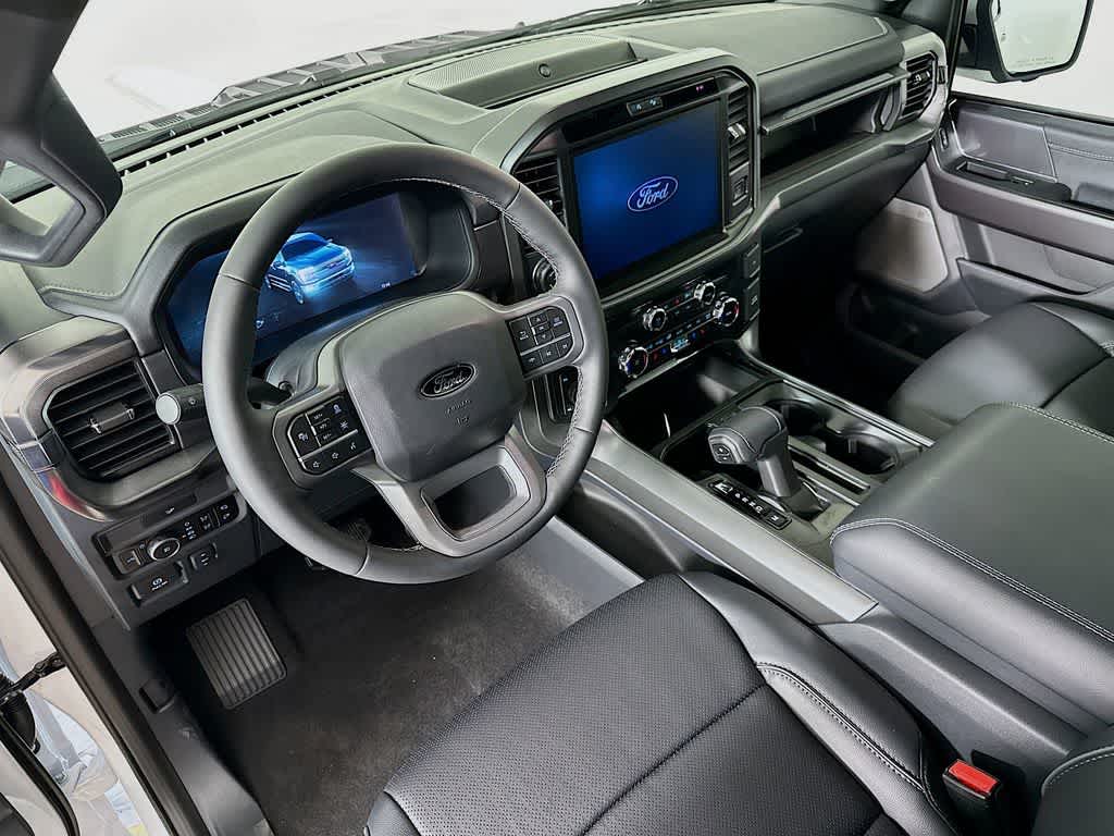 Ford F-150 LARIAT 2026