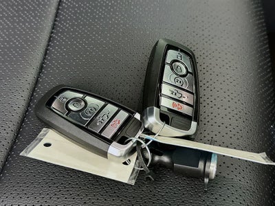 Ford F-150 LARIAT 2026