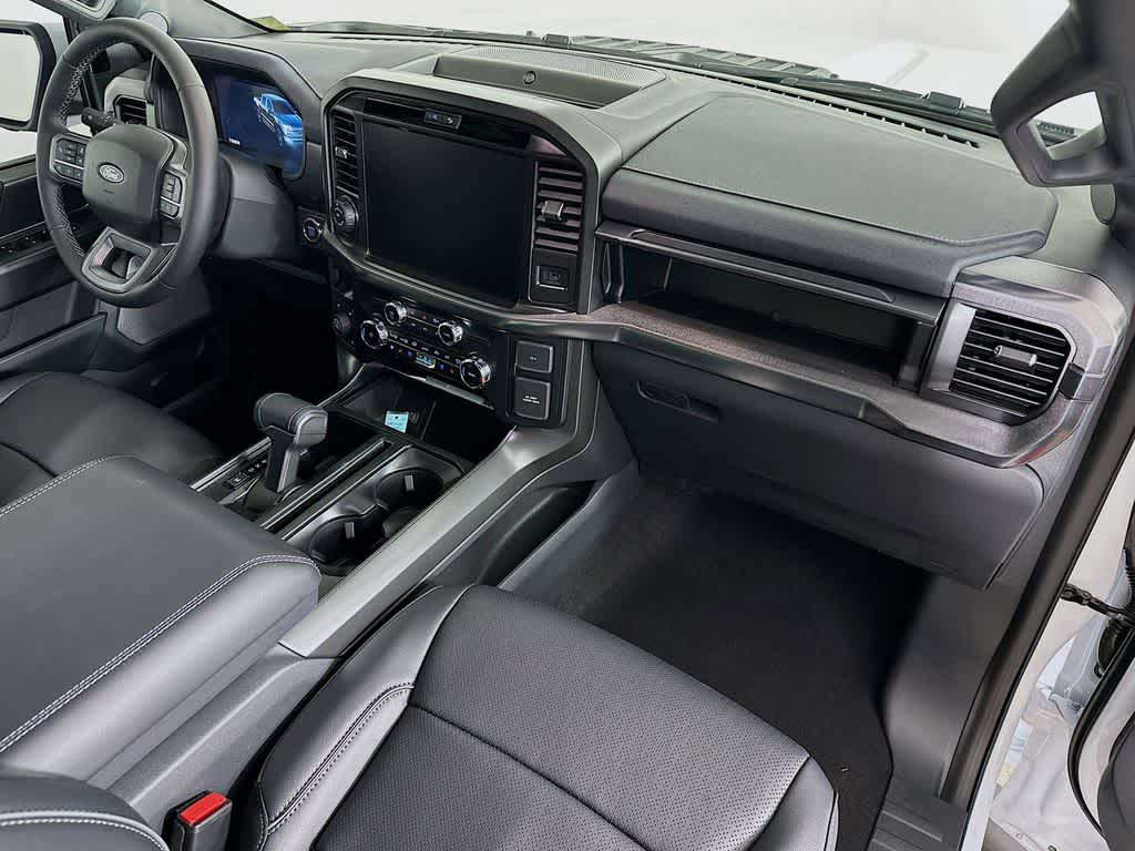Ford F-150 LARIAT 2026