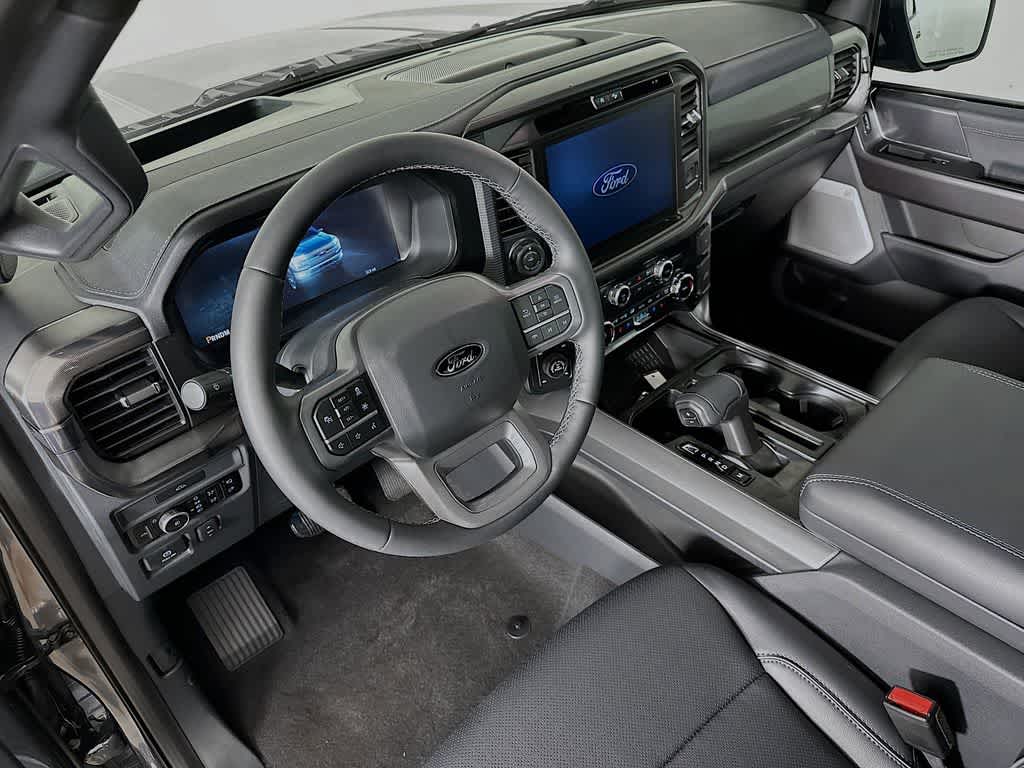 Ford F-150 LARIAT 2026