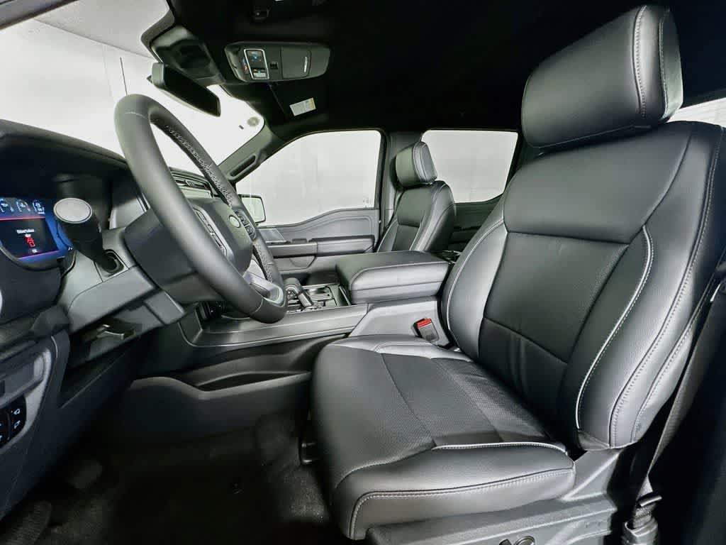 Ford F-150 LARIAT 2026
