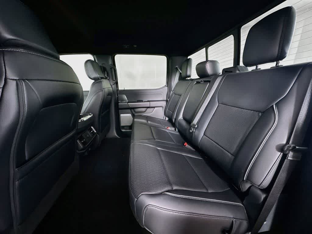 Ford F-150 LARIAT 2026