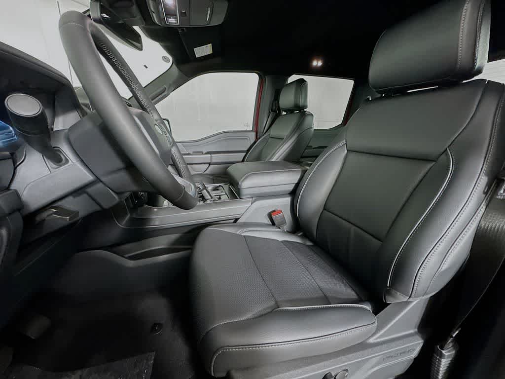 Ford F-150 LARIAT 2026
