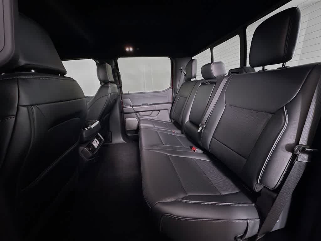 Ford F-150 LARIAT 2026