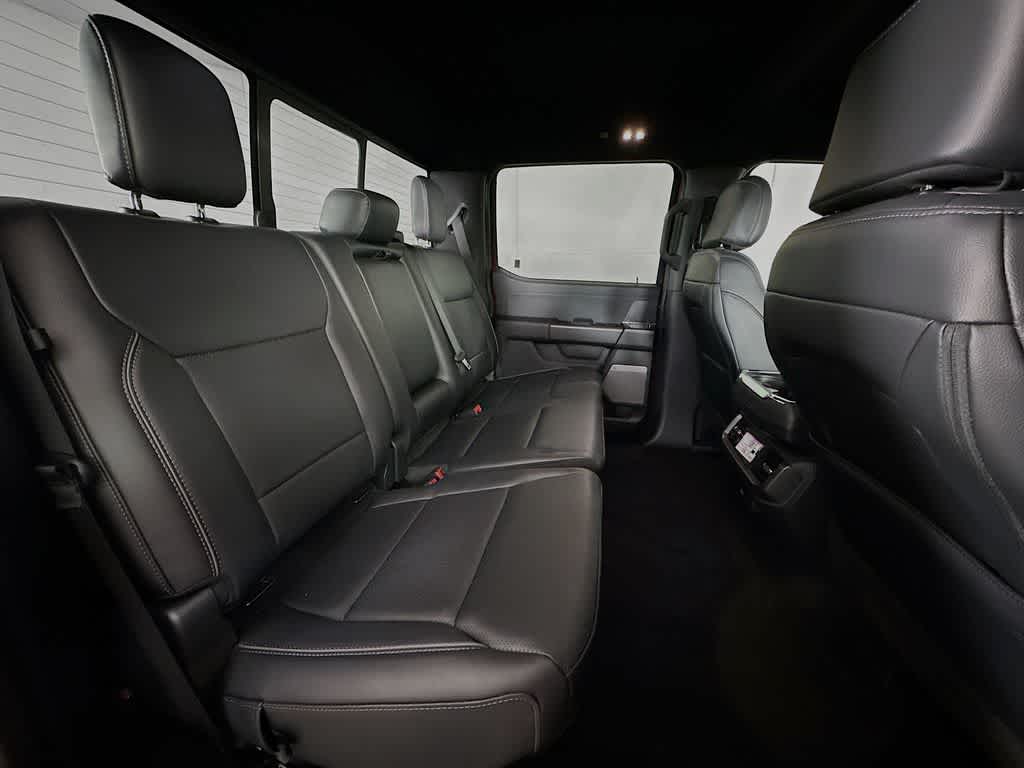 Ford F-150 LARIAT 2026