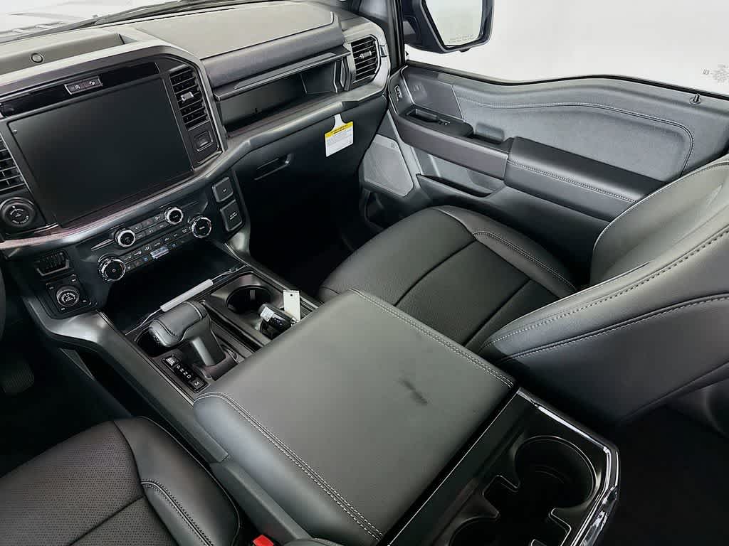 Ford F-150 LARIAT 2026
