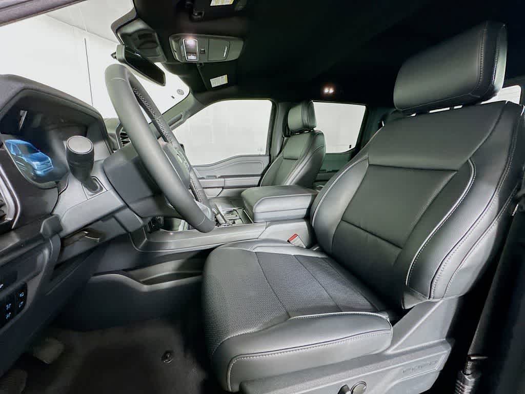 Ford F-150 LARIAT 2026