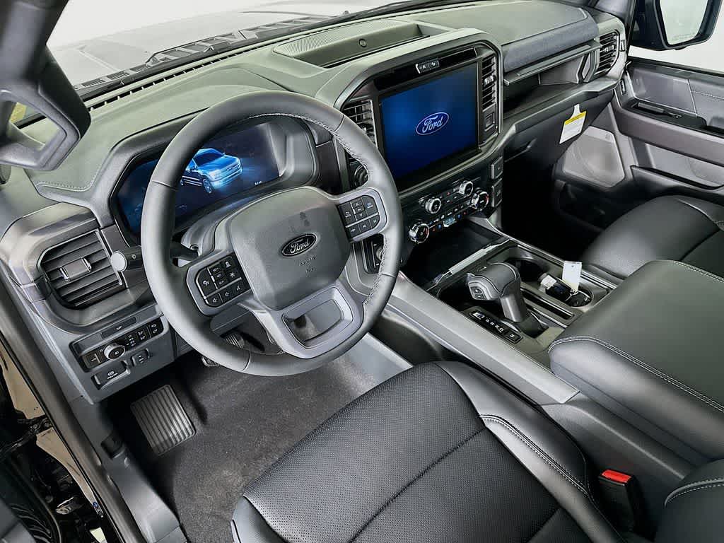 Ford F-150 LARIAT 2026