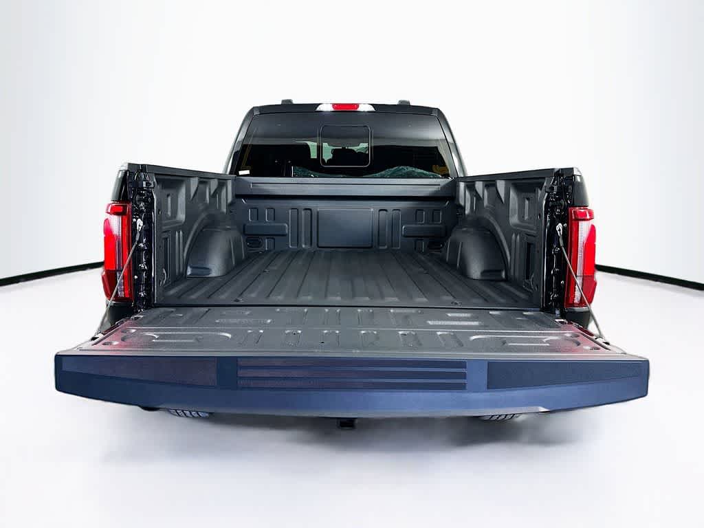 Ford F-150 LARIAT 2026