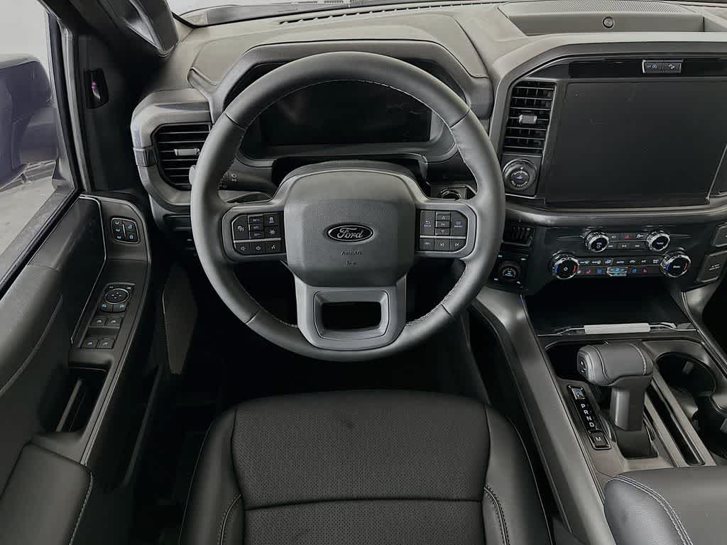Ford F-150 LARIAT 2026