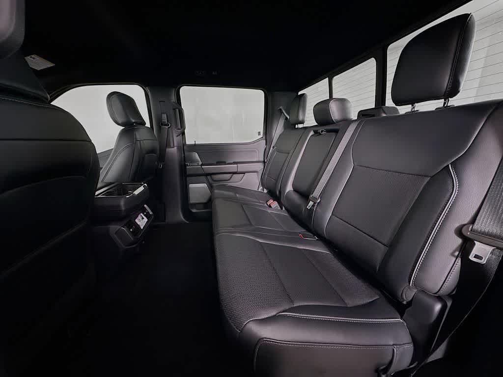 Ford F-150 LARIAT 2026