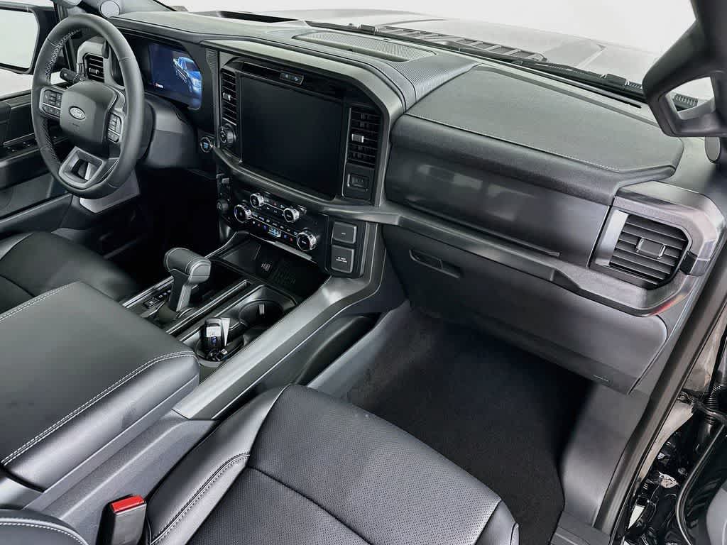Ford F-150 LARIAT 2026