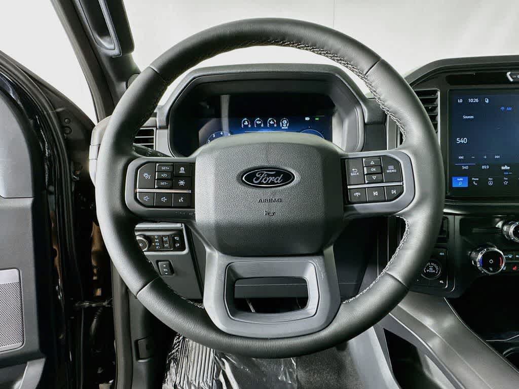 Ford F-150 LARIAT 2026