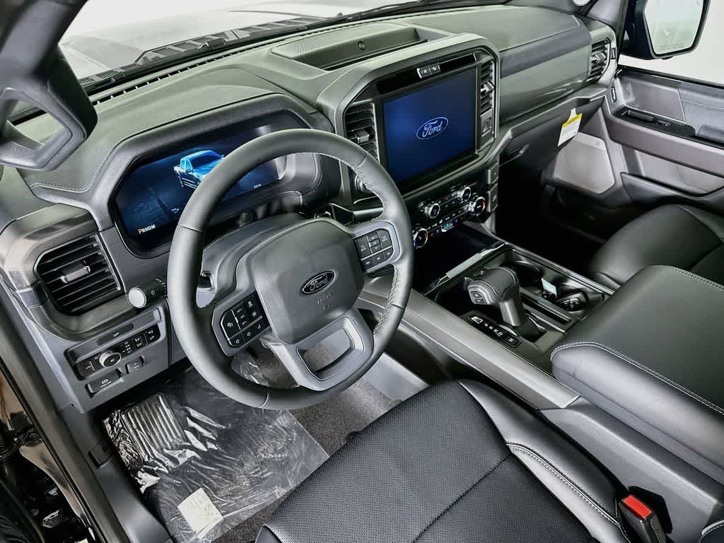 Ford F-150 LARIAT 2026