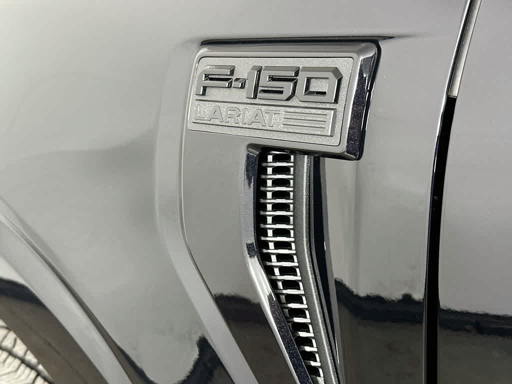 Ford F-150 LARIAT 2026