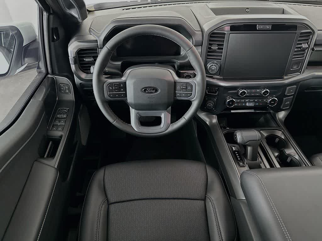 Ford F-150 LARIAT 2026