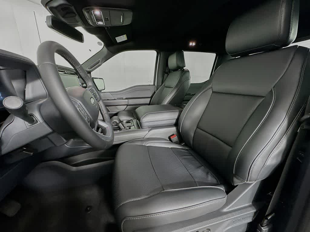 Ford F-150 LARIAT 2026