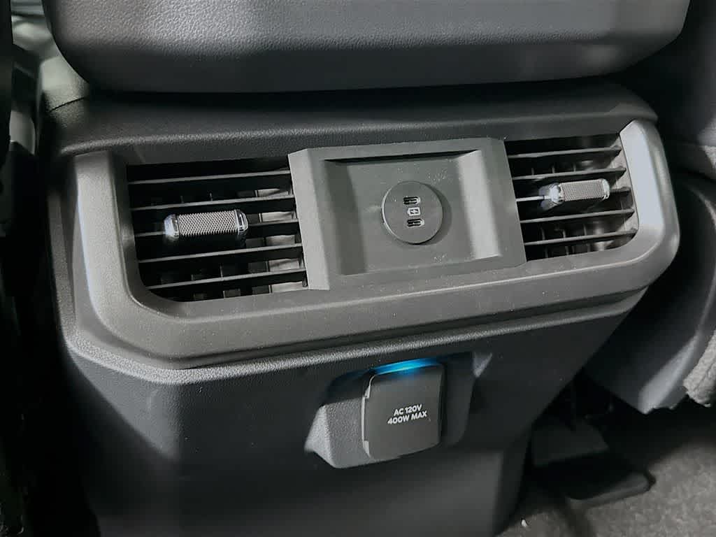 Ford F-150 LARIAT 2026