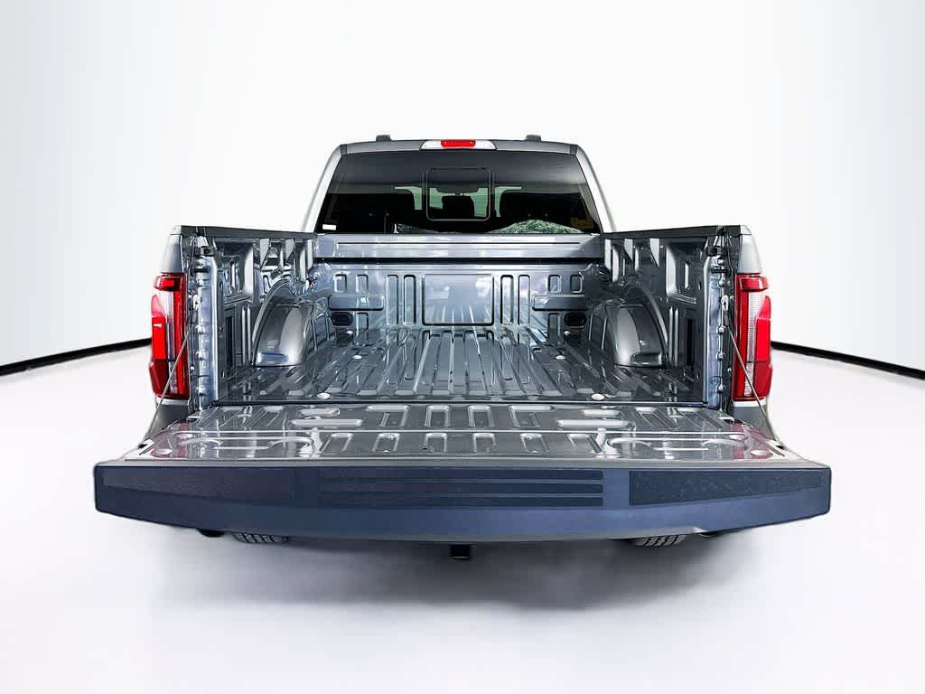 Ford F-150 LARIAT 2026