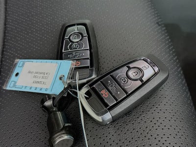 Ford F-150 LARIAT 2026