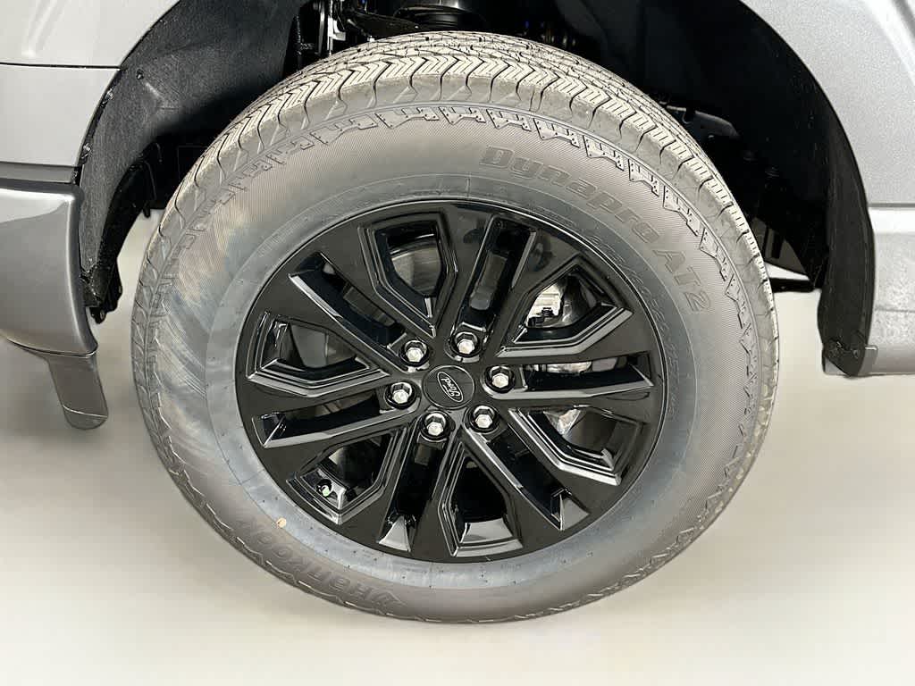 Ford F-150 LARIAT 2026