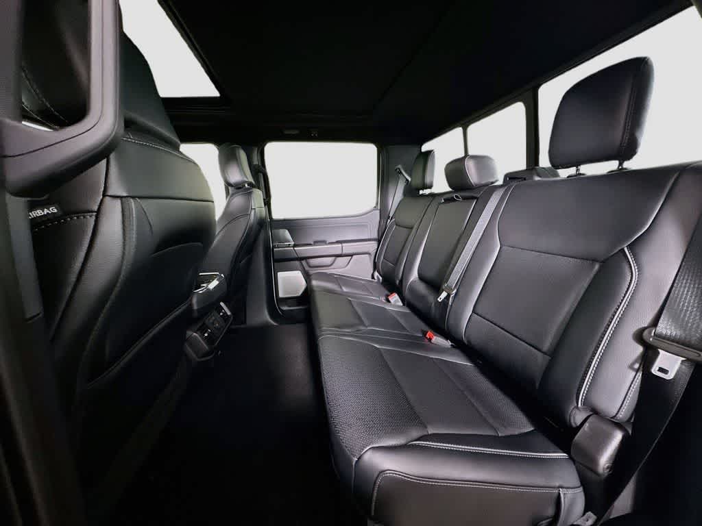 Ford F-150 LARIAT 2026