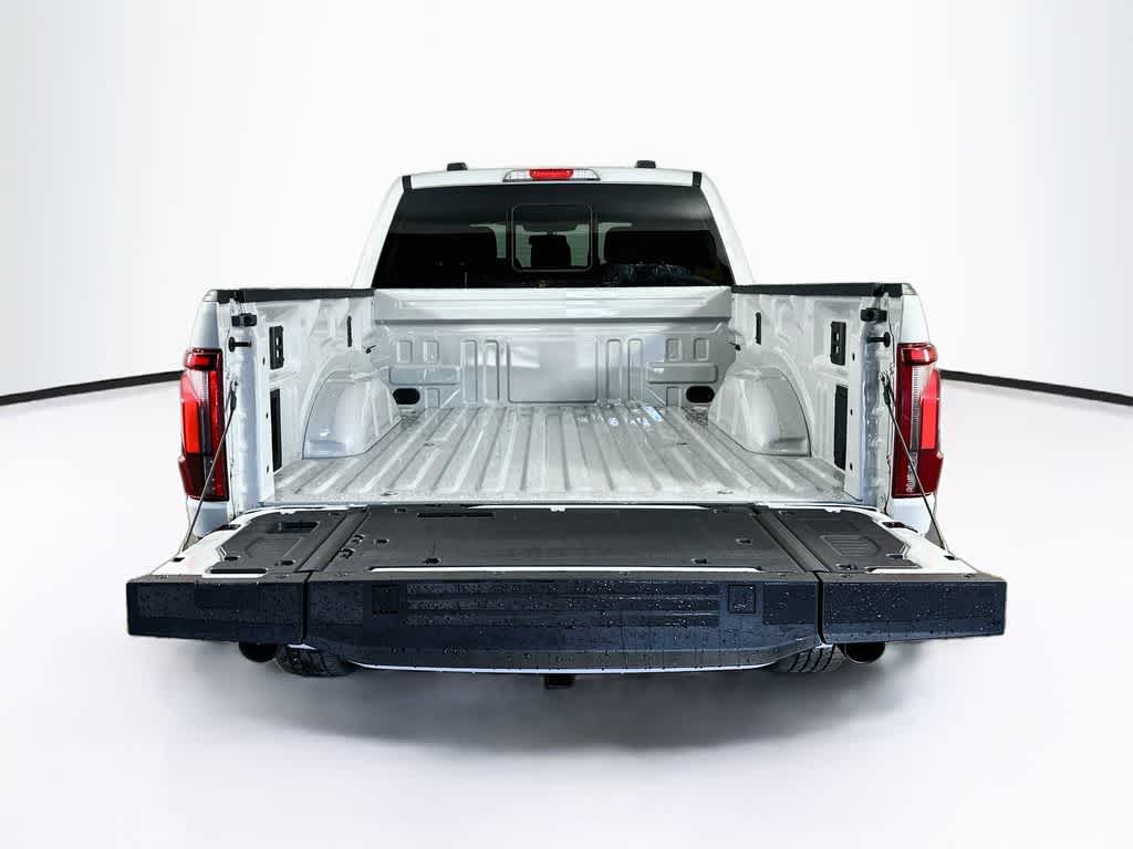 Ford F-150 LARIAT 2026