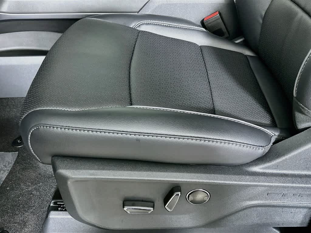 Ford F-150 LARIAT 2026