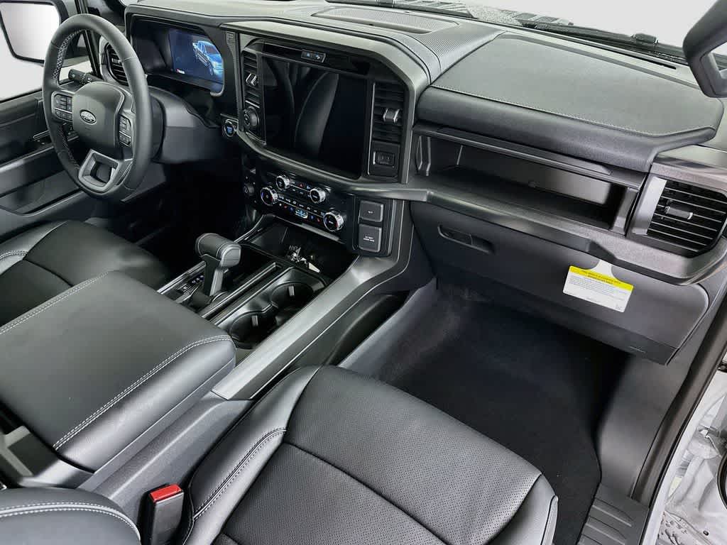 Ford F-150 LARIAT 2026