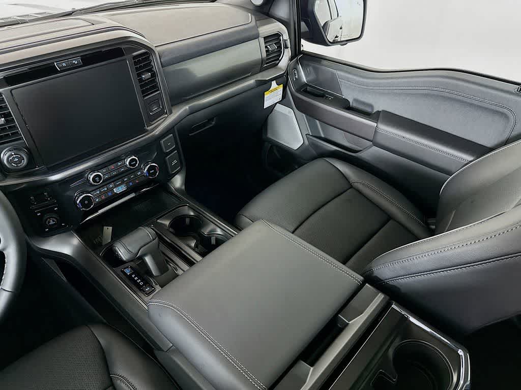 Ford F-150 LARIAT 2026