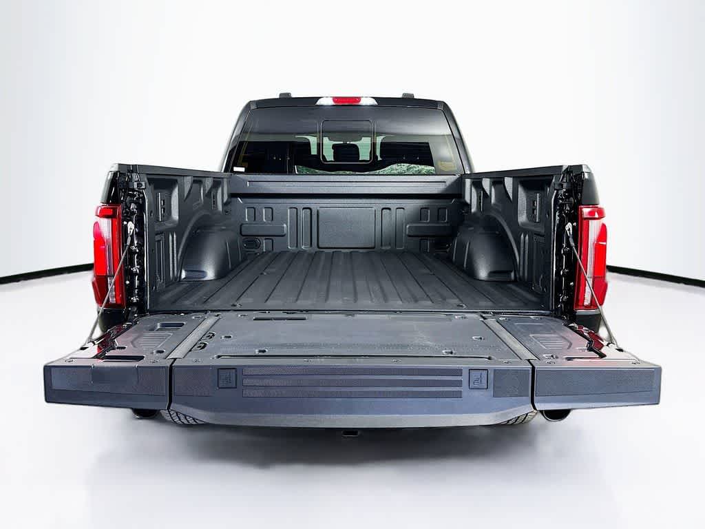 Ford F-150 LARIAT 2026