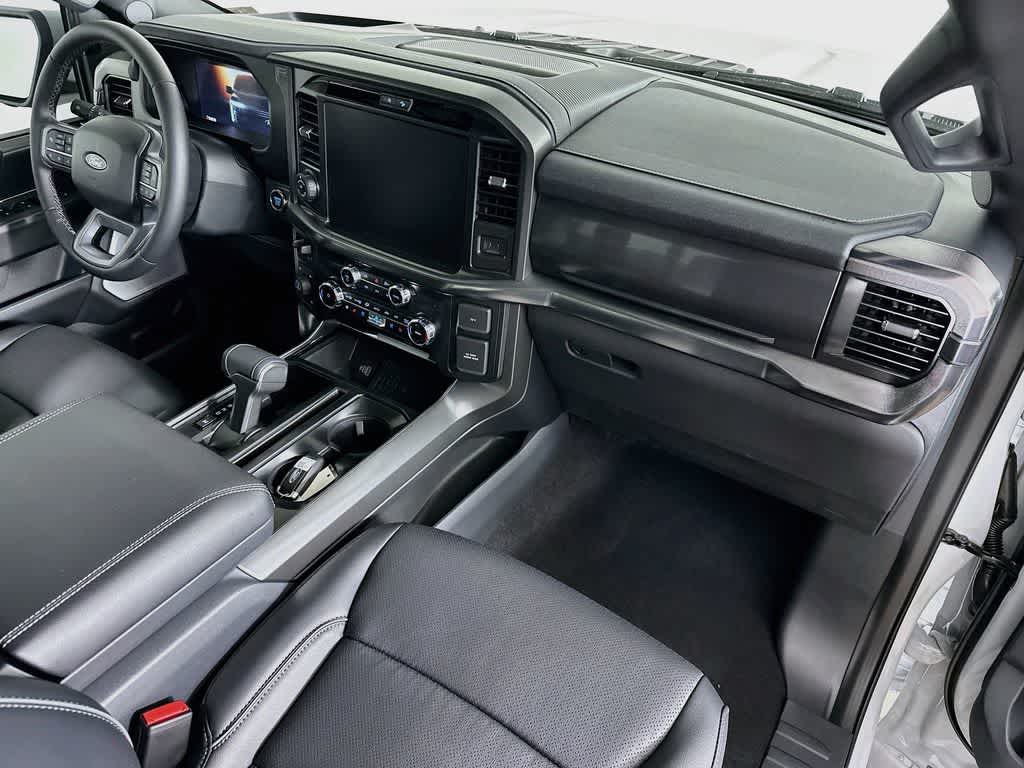 Ford F-150 LARIAT 2026