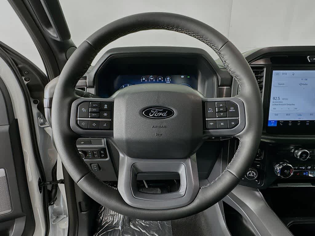 Ford F-150 LARIAT 2026