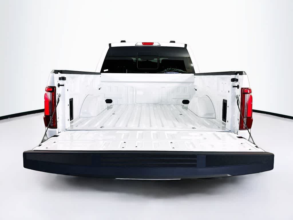 Ford F-150 LARIAT 2026