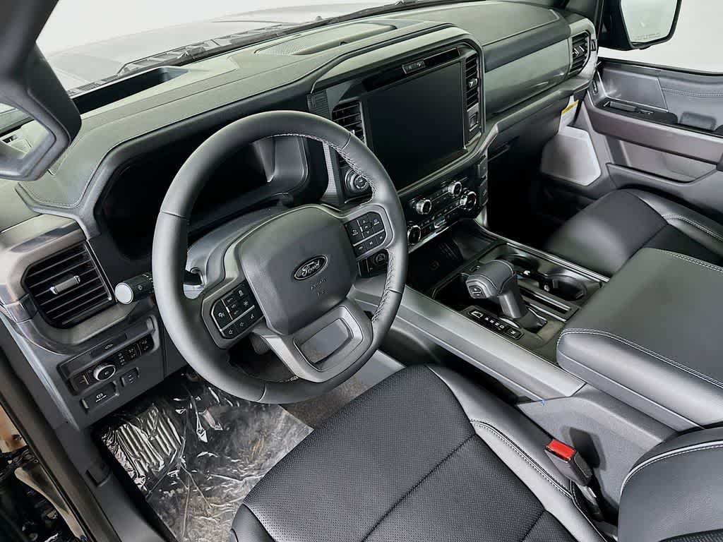 Ford F-150 LARIAT 2026