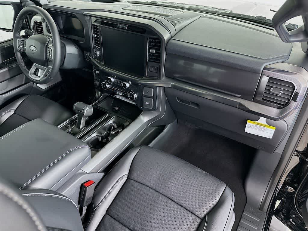 Ford F-150 LARIAT 2026