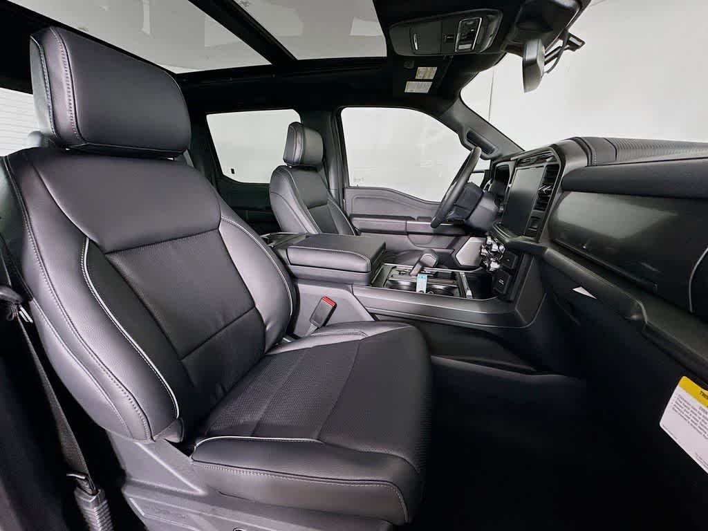 Ford F-150 LARIAT 2026