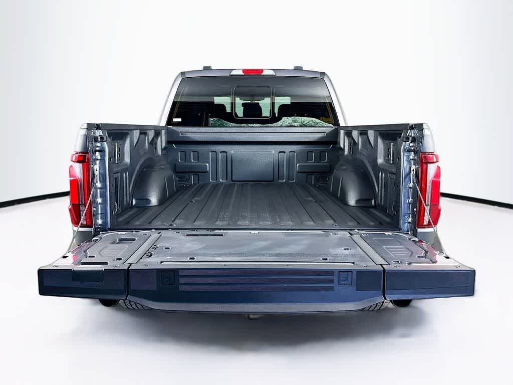 Ford F-150 LARIAT 2026