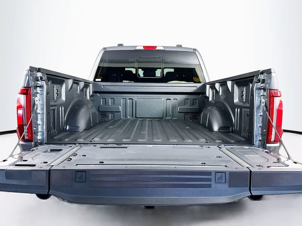 Ford F-150 LARIAT 2026