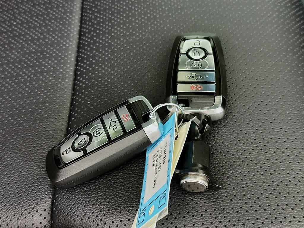 Ford F-150 LARIAT 2026