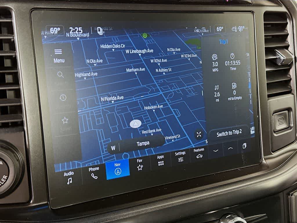 Ford F-150 LARIAT 2026