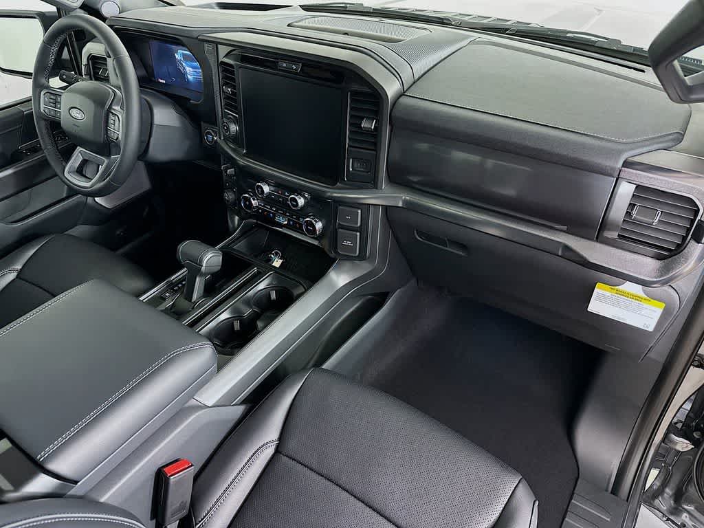 Ford F-150 LARIAT 2026