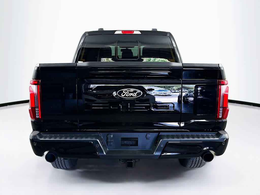 Ford F-150 LARIAT 2026