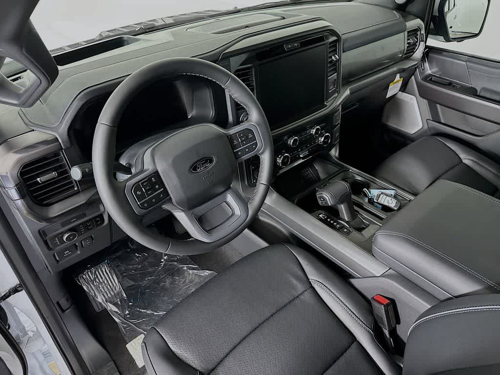 Ford F-150 LARIAT 2026